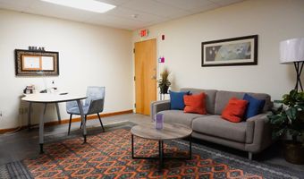 304 Federal Rd 313, Brookfield, CT 06804