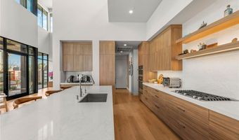 571 Overlook Rim Dr, Henderson, NV 89012