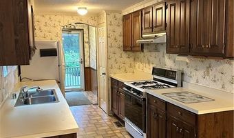 12 Frair Tuck Lane Ln, Coventry, RI 02816