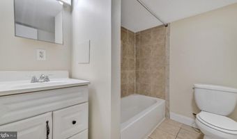 720 GRESHAM Pl NW, Washington, DC 20001