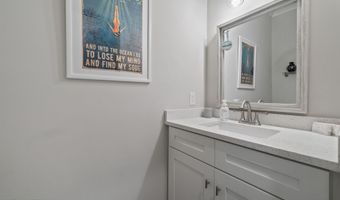 4 Harpoon Dr, Barnegat, NJ 08005