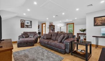 4362 Lake St, Bridport, VT 05734
