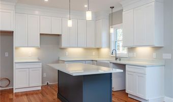 24 Cassidy Trl, Coventry, RI 02816