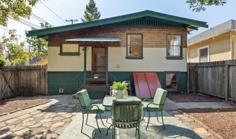 1300 Regent St, Alameda, CA 94501