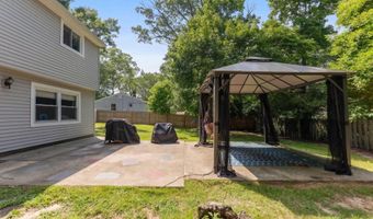 110 Pennsylvania Ave, Absecon, NJ 08201