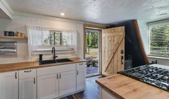 475 Dry Creek Rd, Clark Fork, ID 83811