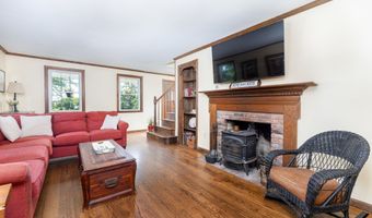26 Skyview Ter, Bristol, CT 06010
