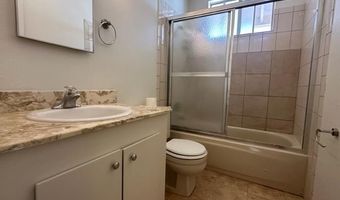 2518 Wanek Rd D, Escondido, CA 92027