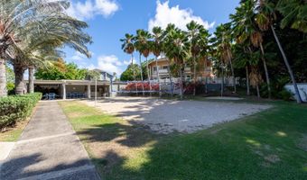 239 Mananai Pl 54F, Honolulu, HI 96818