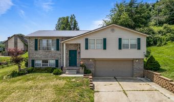 56 Regal Oaks, Barboursville, WV 25504