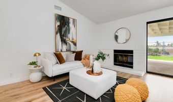 4635 Briar Ridge Rd, Oceanside, CA 92056
