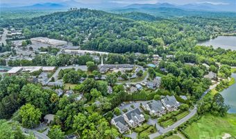 30 Dover St, Asheville, NC 28804
