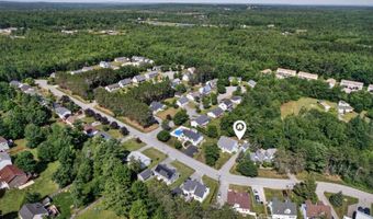 61 Sunny Hollow Pl, Bangor, ME 04401