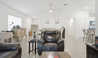 707 Chestnut Ln, Auburndale, FL 33823