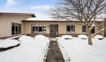 400 Oakland Pl NE 9, Austin, MN 55912
