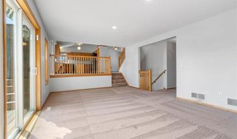 10779 57th St NE, Albertville, MN 55301