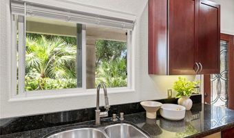 210 N Stage Coach Ln, Fallbrook, CA 92028