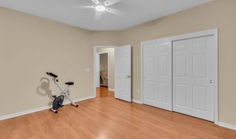 172 Sylvan Lake Blvd, Bayville, NJ 08721