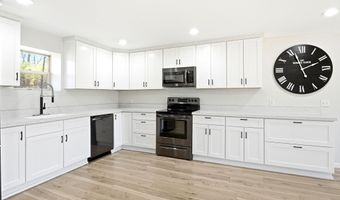 9540 SW Hodges Rd, Auburn, KS 66402
