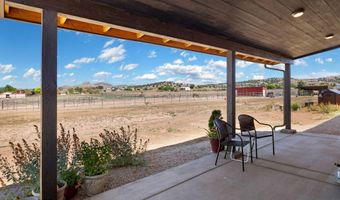 945 E Latigo Ct, Paulden, AZ 86334