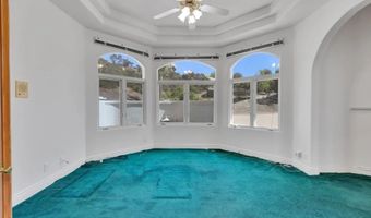 29269 Meadow Glen Way W, Escondido, CA 92026