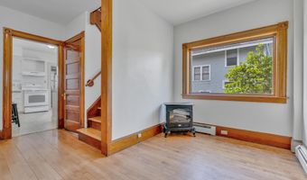 15 Snow Park, Bath, ME 04530