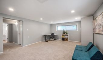 2207 PINNEBERG Ave, Rockville, MD 20851