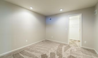 4107 Boulder Pond Dr, Ann Arbor, MI 48108