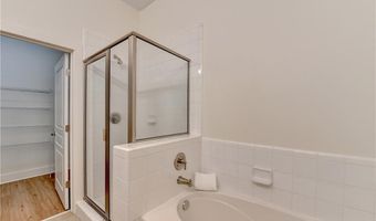799 Hammond Dr 123, Atlanta, GA 30328