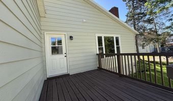 1203 S Van Buren St, Auburn, IN 46706