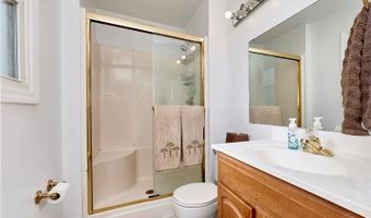 1211 Big Bend Rd, Ballwin, MO 63021