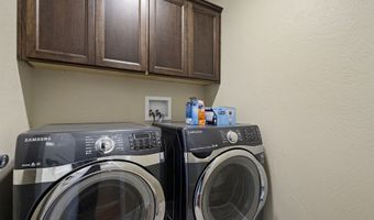732 3RD St, Brookings, OR 97415