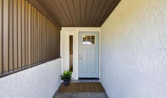 635 JAMAICA Cir E, Apollo Beach, FL 33572