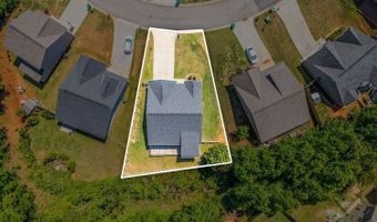 372 Highland Pointe Dr, Alto, GA 30510