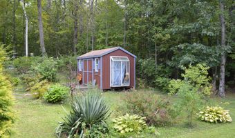 258 Wells Rd, Becket, MA 01223