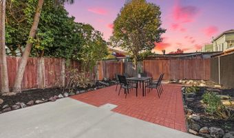 1241 Park Ave, Alameda, CA 94501