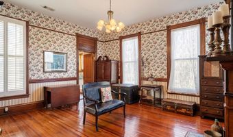 208 S Main St, Abbeville, SC 29620
