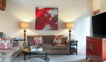 114 Willis Pl 90, Beaver Creek, CO 81620