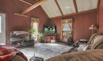 9806 Salem, Athens, OH 45701