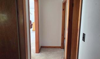 30 Smith St, Augusta, ME 04330