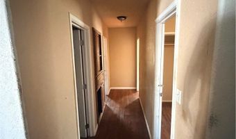 911 S Almond St, Alice, TX 78332