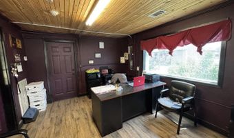 699 Ash Flat Dr, Ash Flat, AR 72513