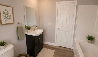 7 Tower Manor Dr 7, Auburndale, FL 33823