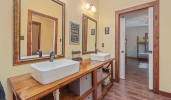 1827 Waterway Dr, Baker, FL 32531