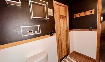 204 S 5th St E, Aurora, MN 55705