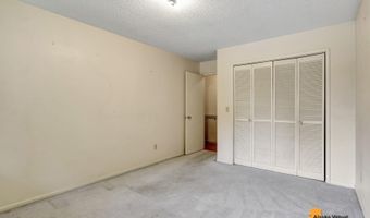 1336 Staubbach Cir, Anchorage, AK 99508