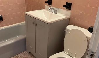 5024 RIVER Rd, Bethesda, MD 20816