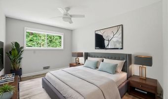 10607 KENILWORTH Ave K-202, Bethesda, MD 20814