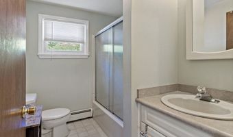 238 Lake St, Bellingham, MA 02019