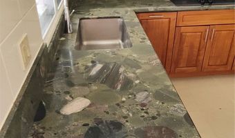 98-180 Pahemo St, Aiea, HI 96701
